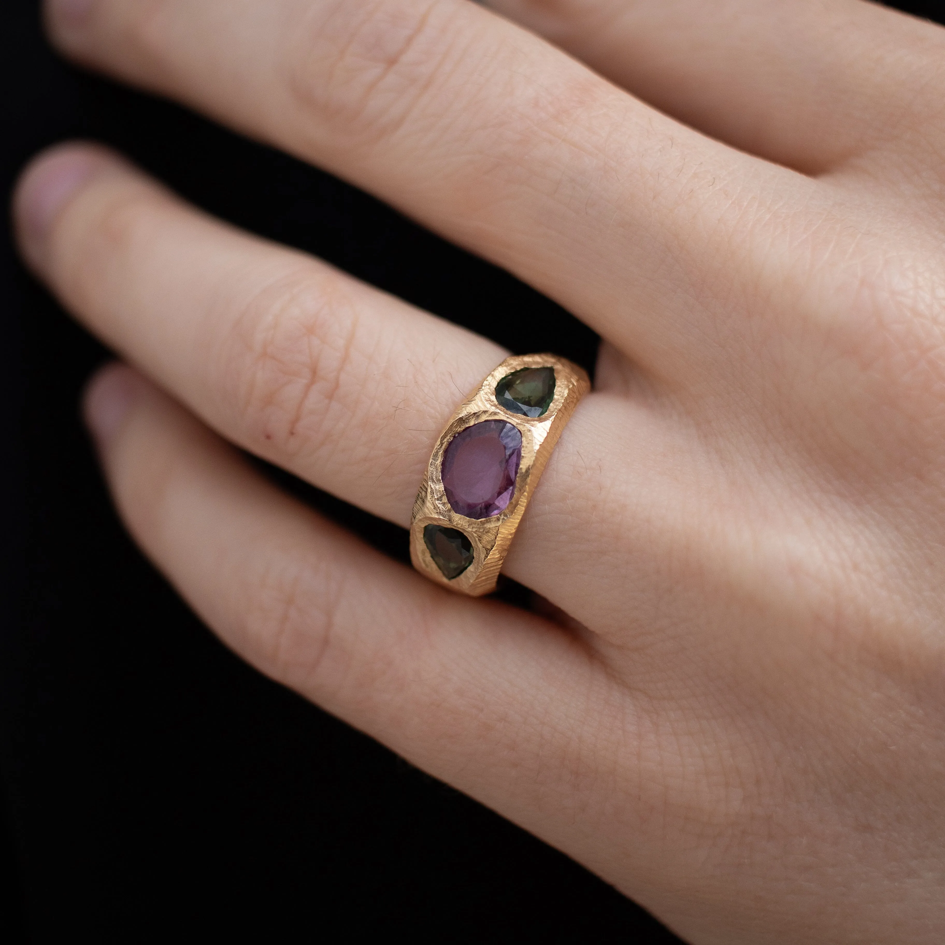 18K Three Stone Ring in Dark Pink and and Green Sapphire