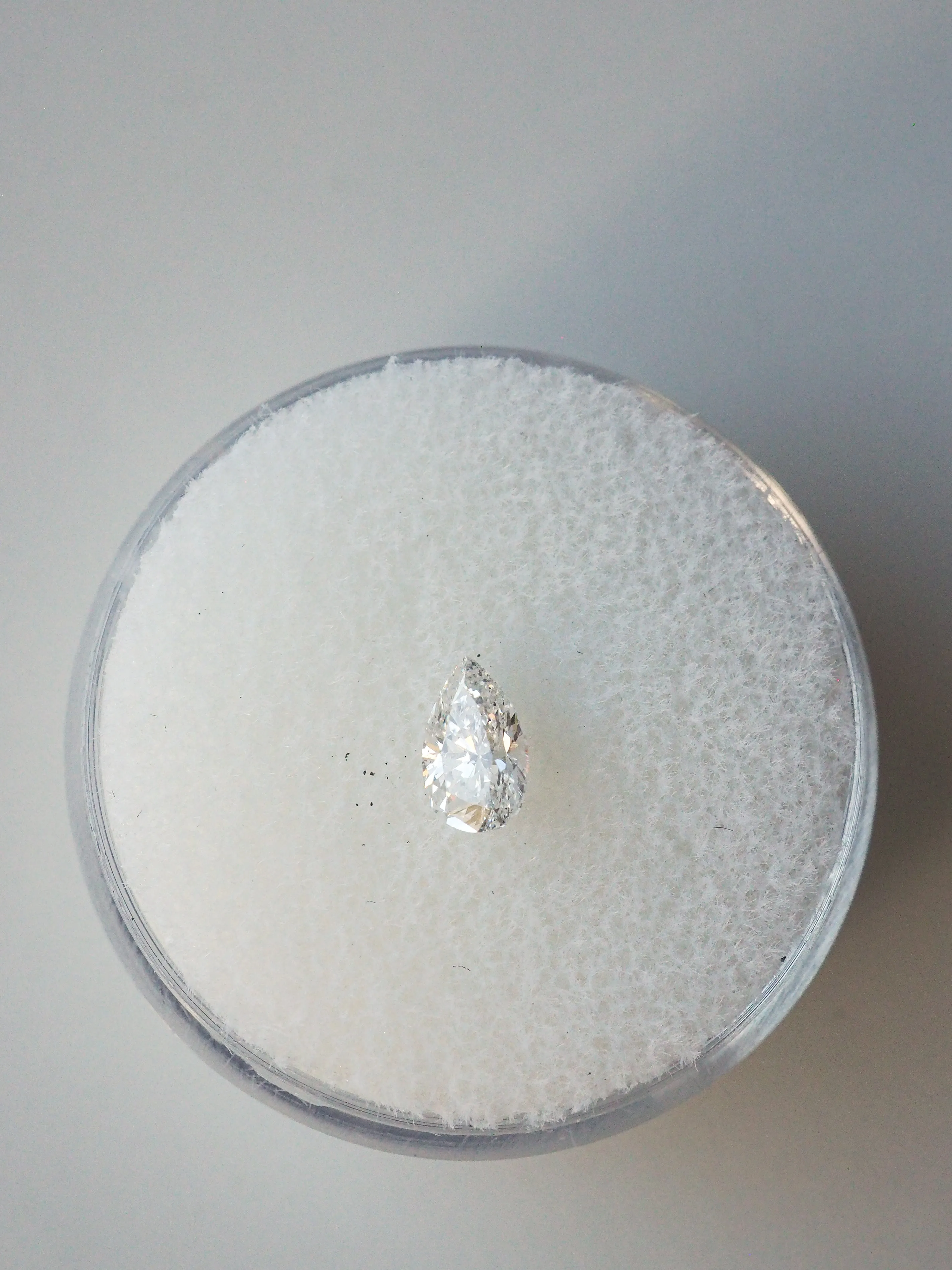 .42 CT PEAR WHITE DIAMOND