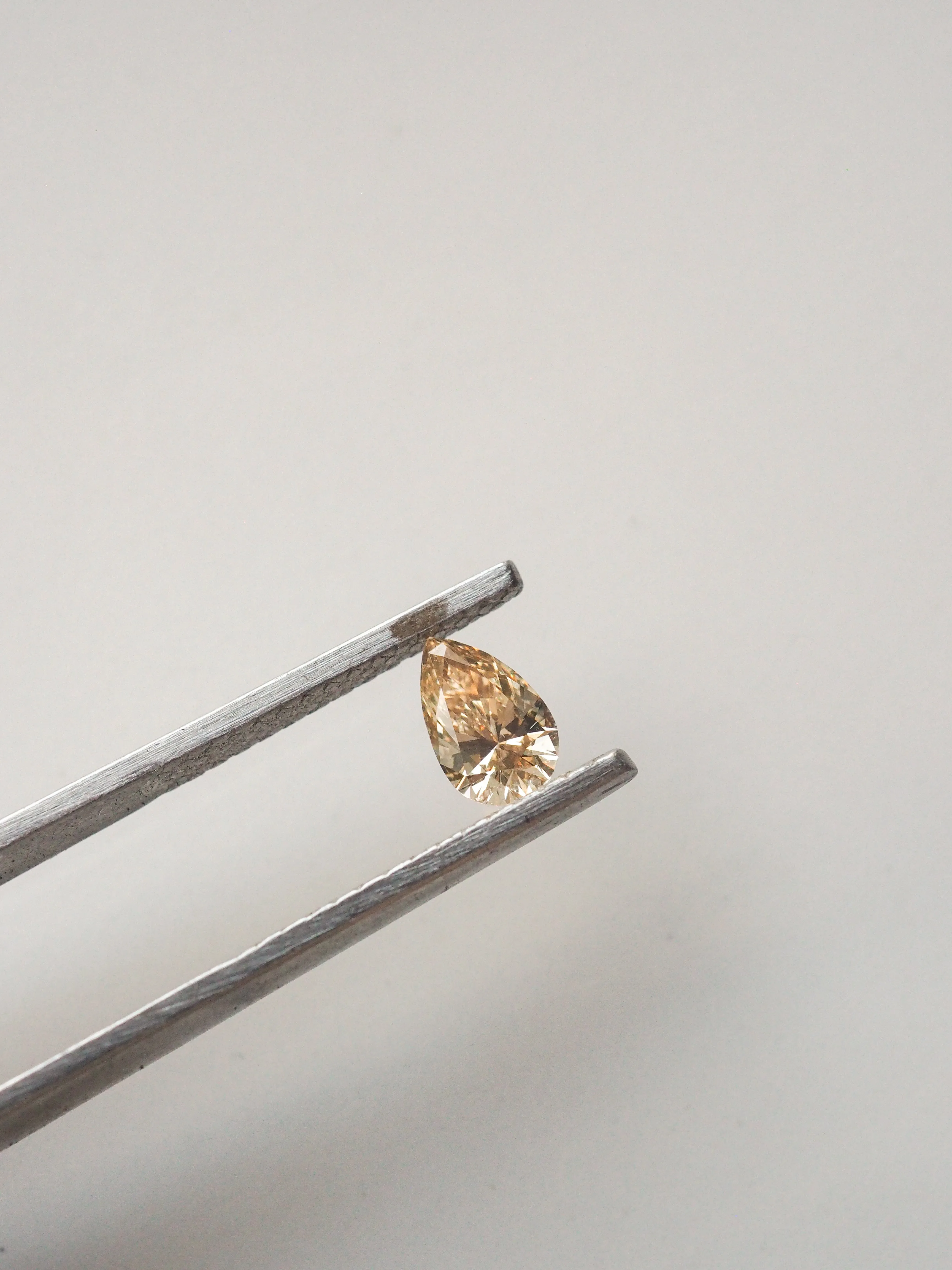 .47CT PEAR CHAMPAGNE DIAMOND