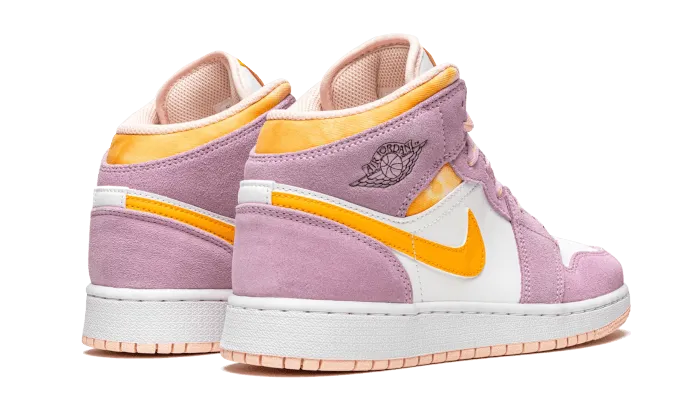 Air Jordan 1 Mid Arctic Pink