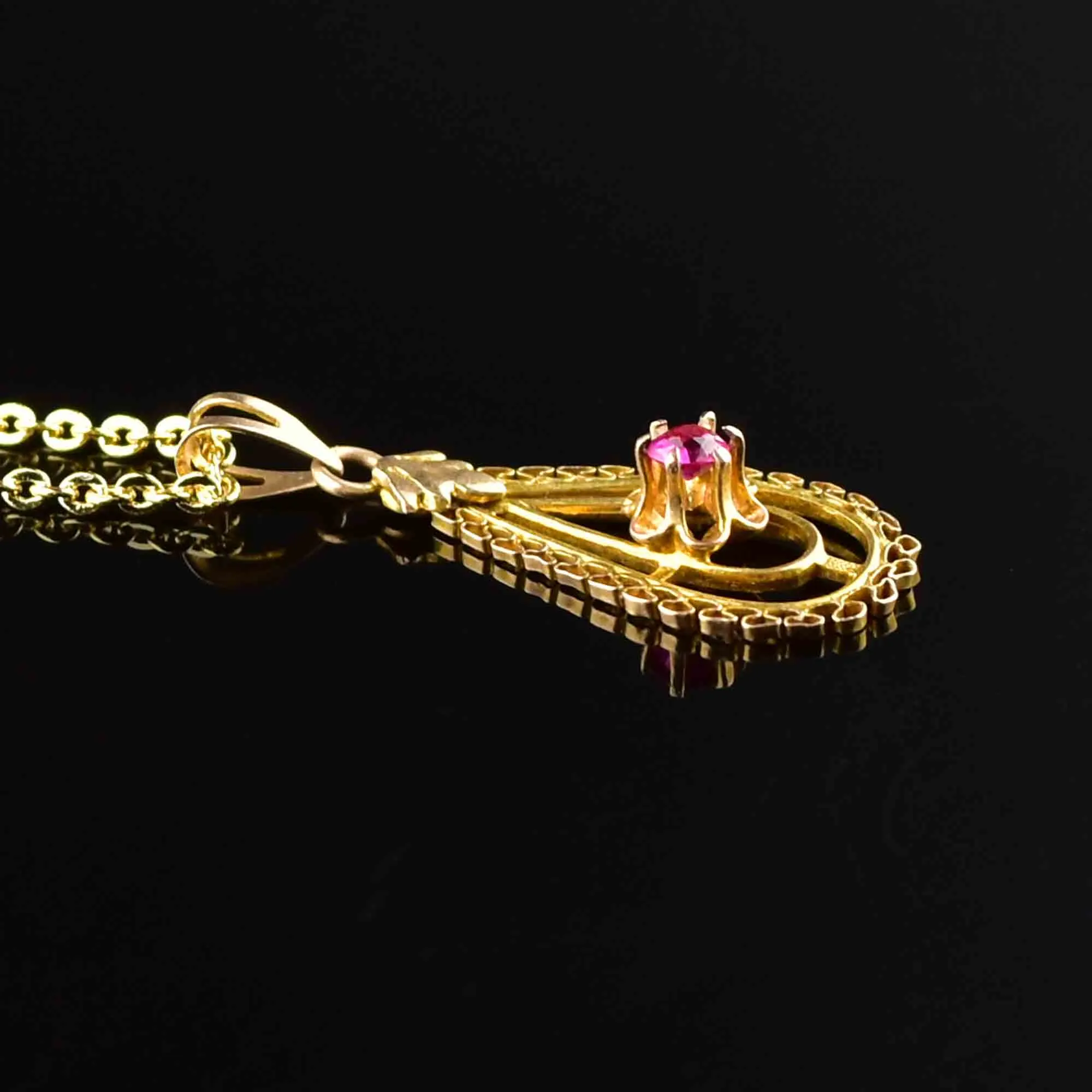 Antique 10K Gold Ruby Lavalier Pendant Necklace