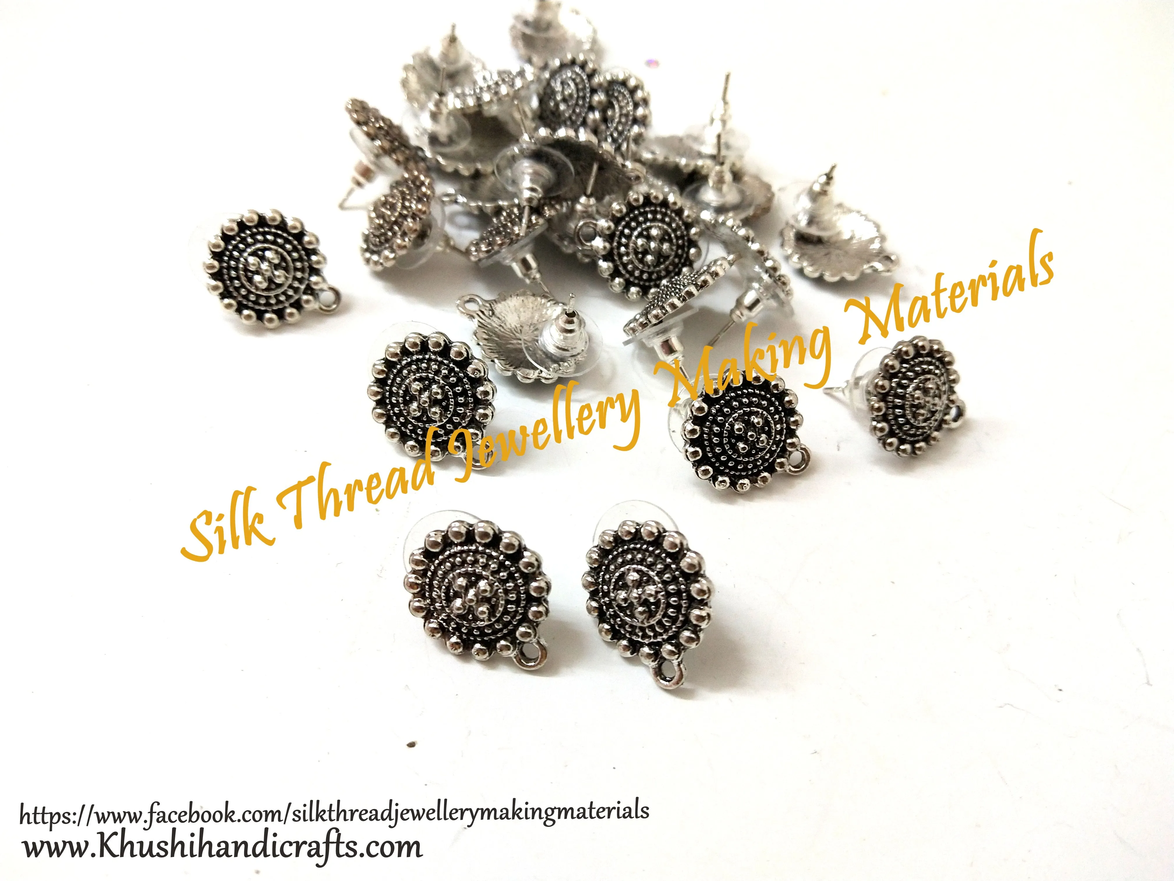 Antique Silver Flower studs -ST62