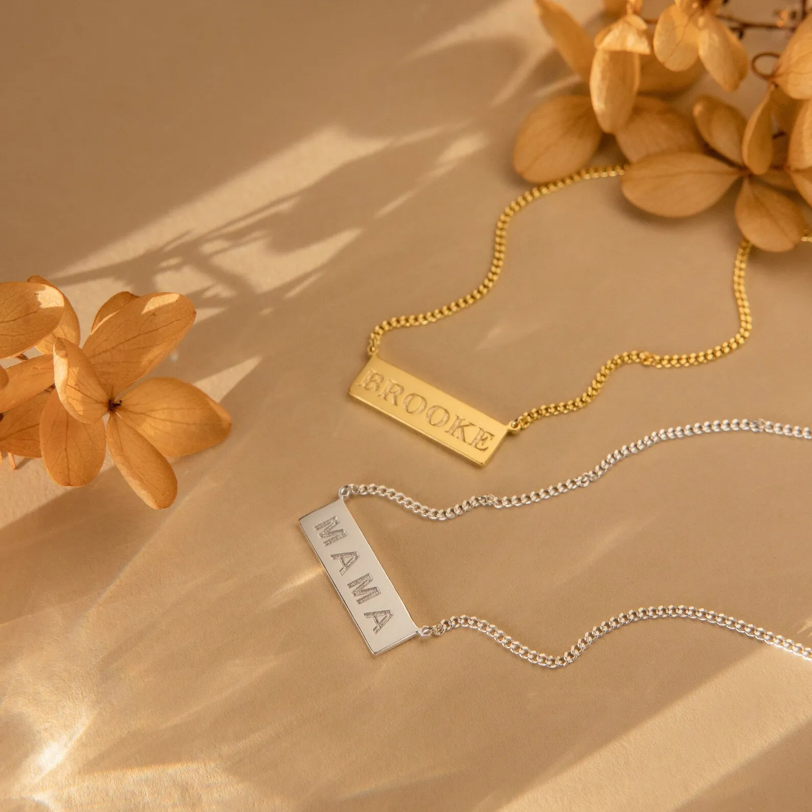 Dainty Bar Name Necklace