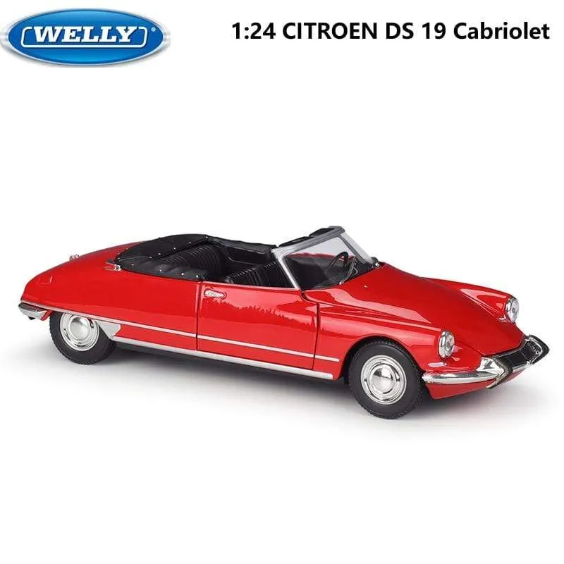 Diecast 1:24 Car CITROEN DS 19 Cabriolet Simulator Classic Model Vintage Car Alloy Metal Toy Car For Kid Gift Collection