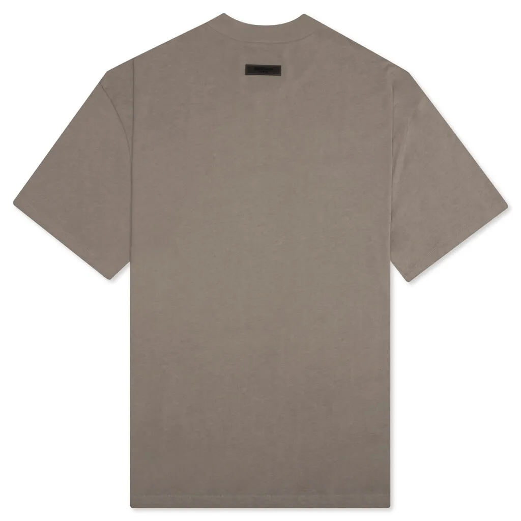 Essentials Tee - Desert Taupe