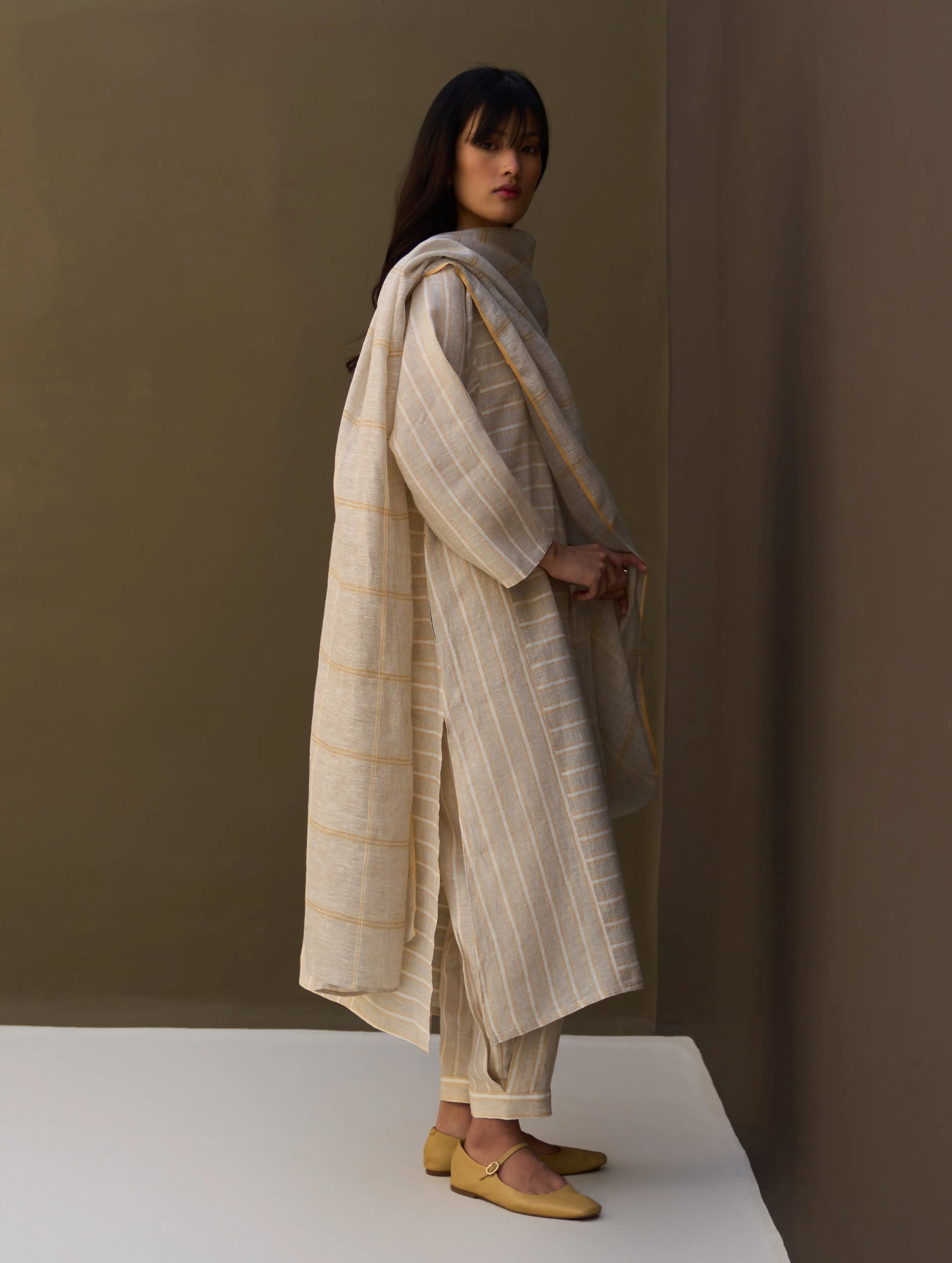 Ezra Striped Linen Kurta Set - Natural