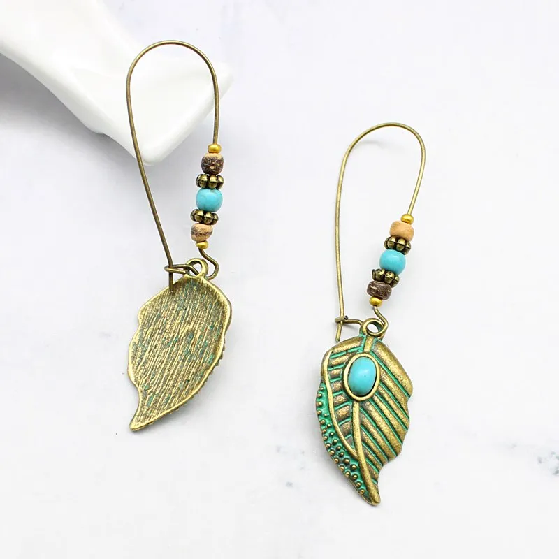 Fish Hook Retro Green Leaves Pendant Earrings