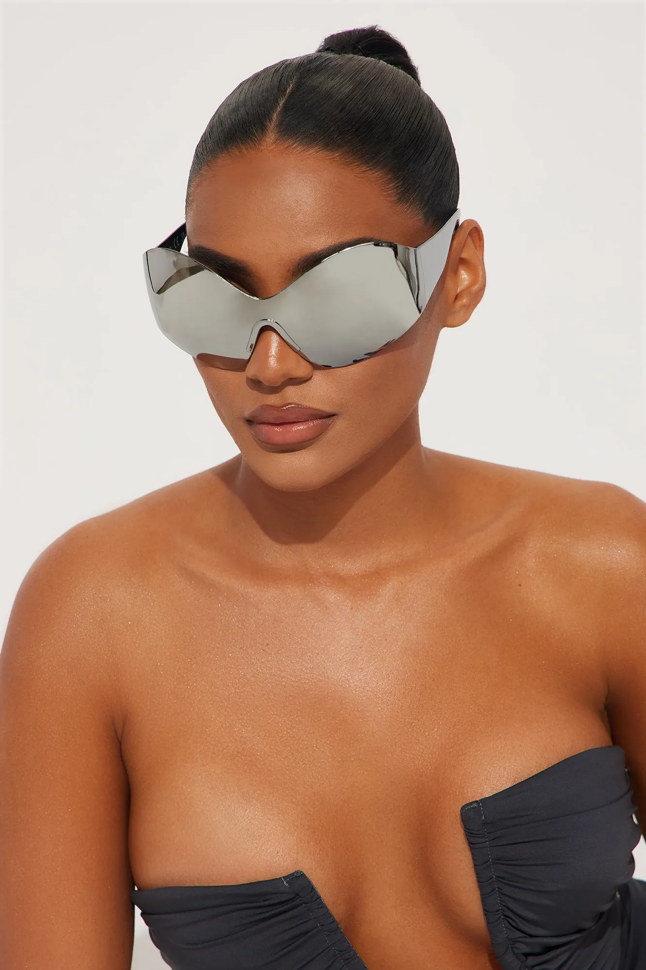 Hero Of The Night Sunglasses - Silver