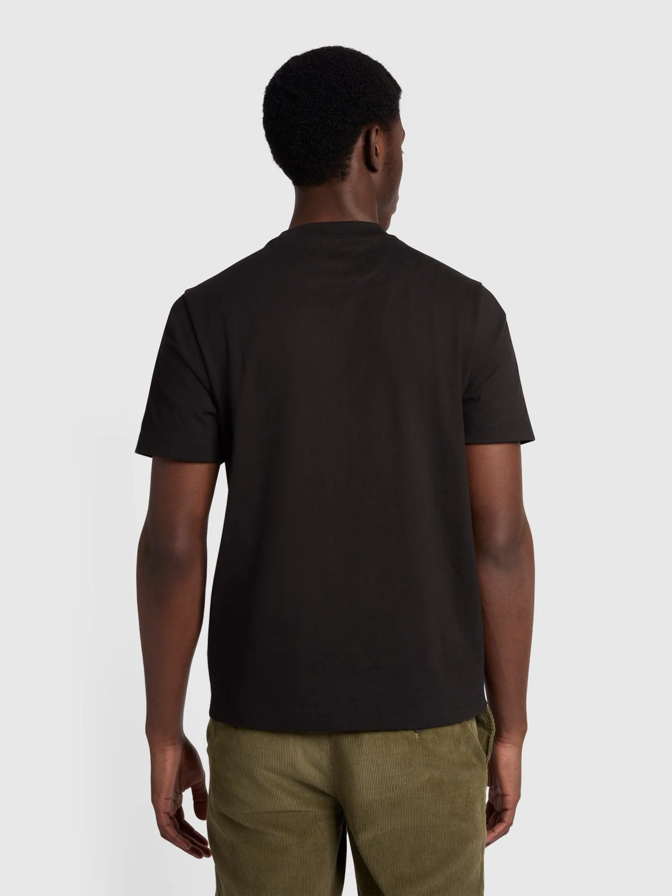 Stacy Regular Fit Chest Pocket T-Shirt In Black