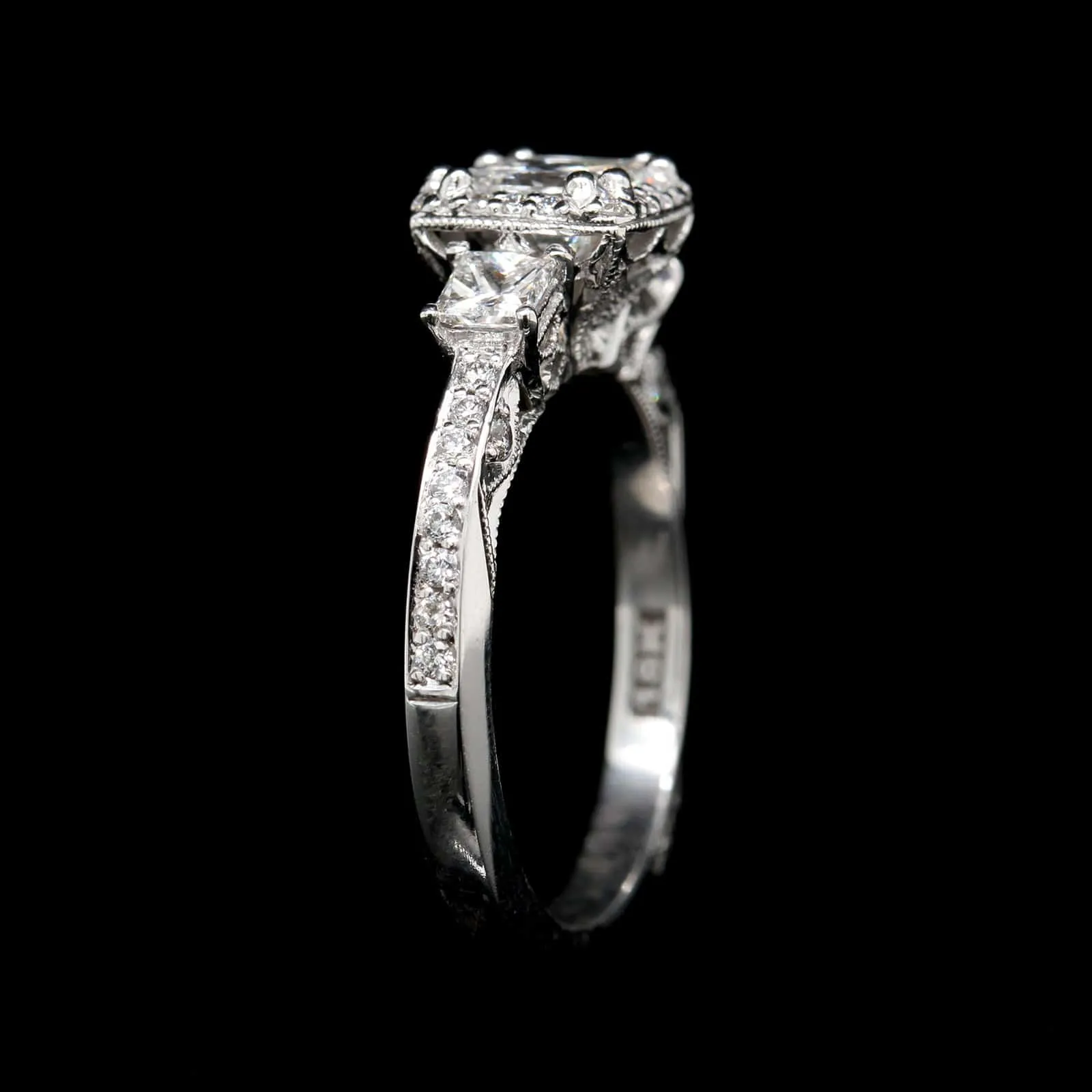 Tacori 18K White Gold Estate Diamond Engagement Ring