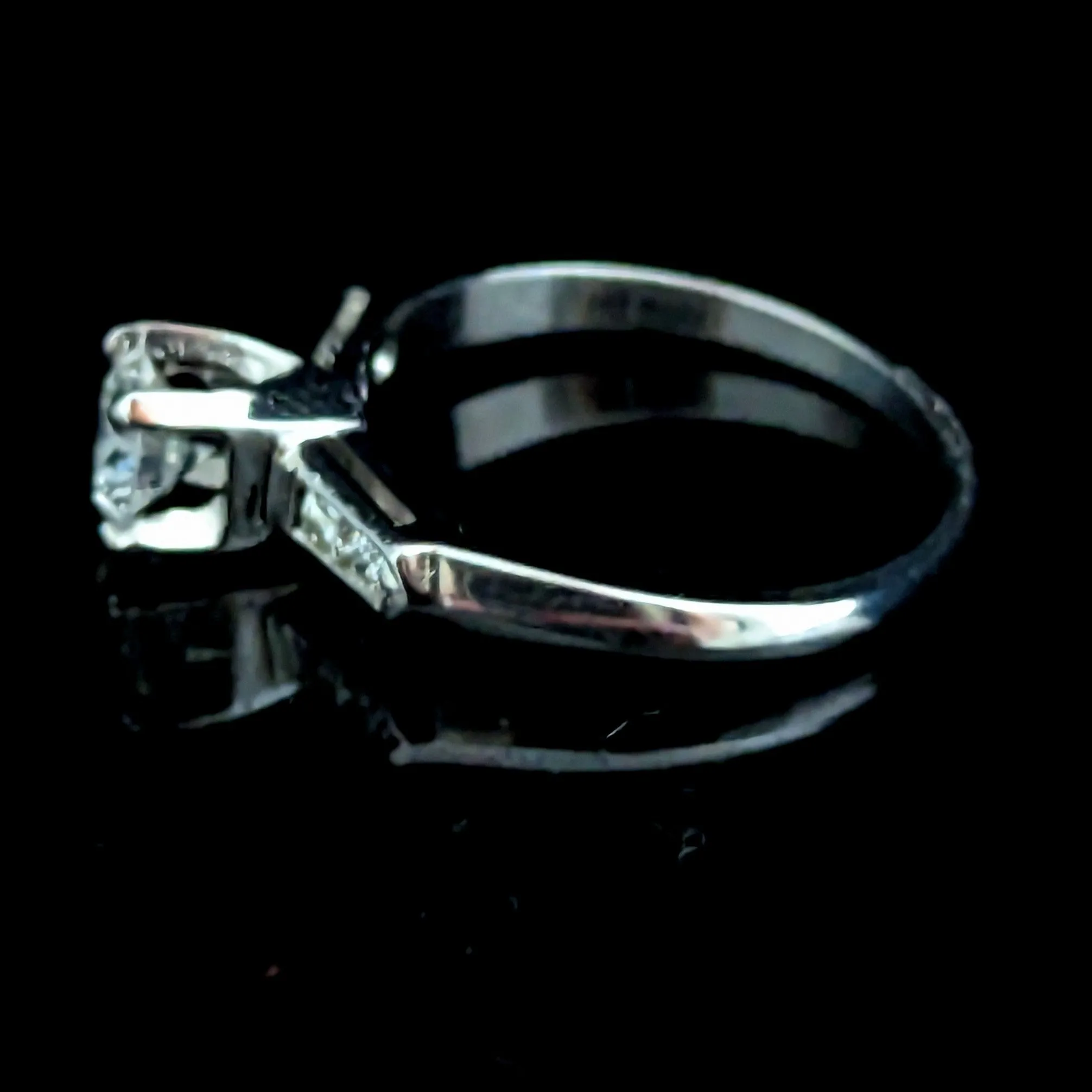 The Nimes - Vintage Diamond Platinum Engagement Ring