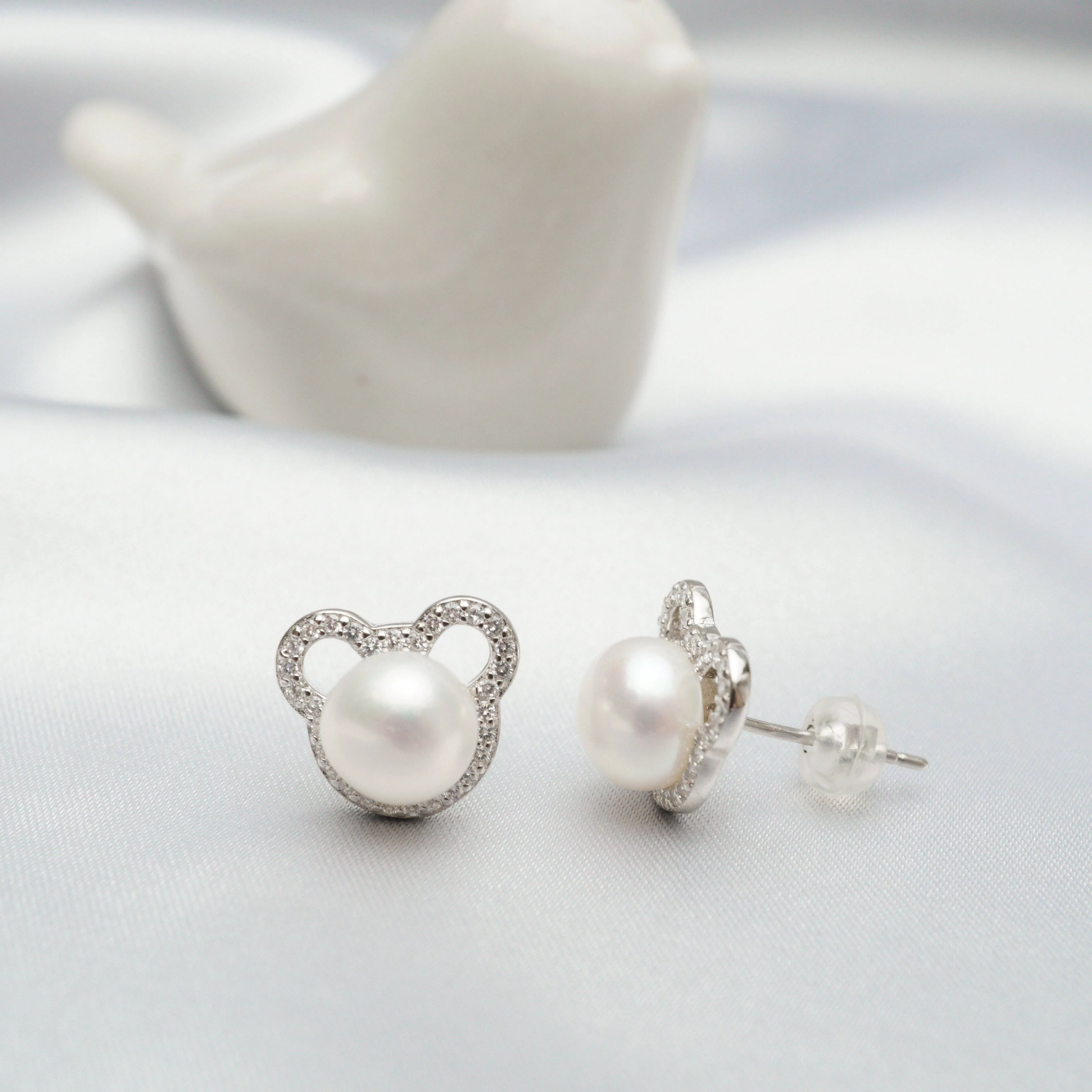 Wonderland Freshwater Pearl Earrings WE00075